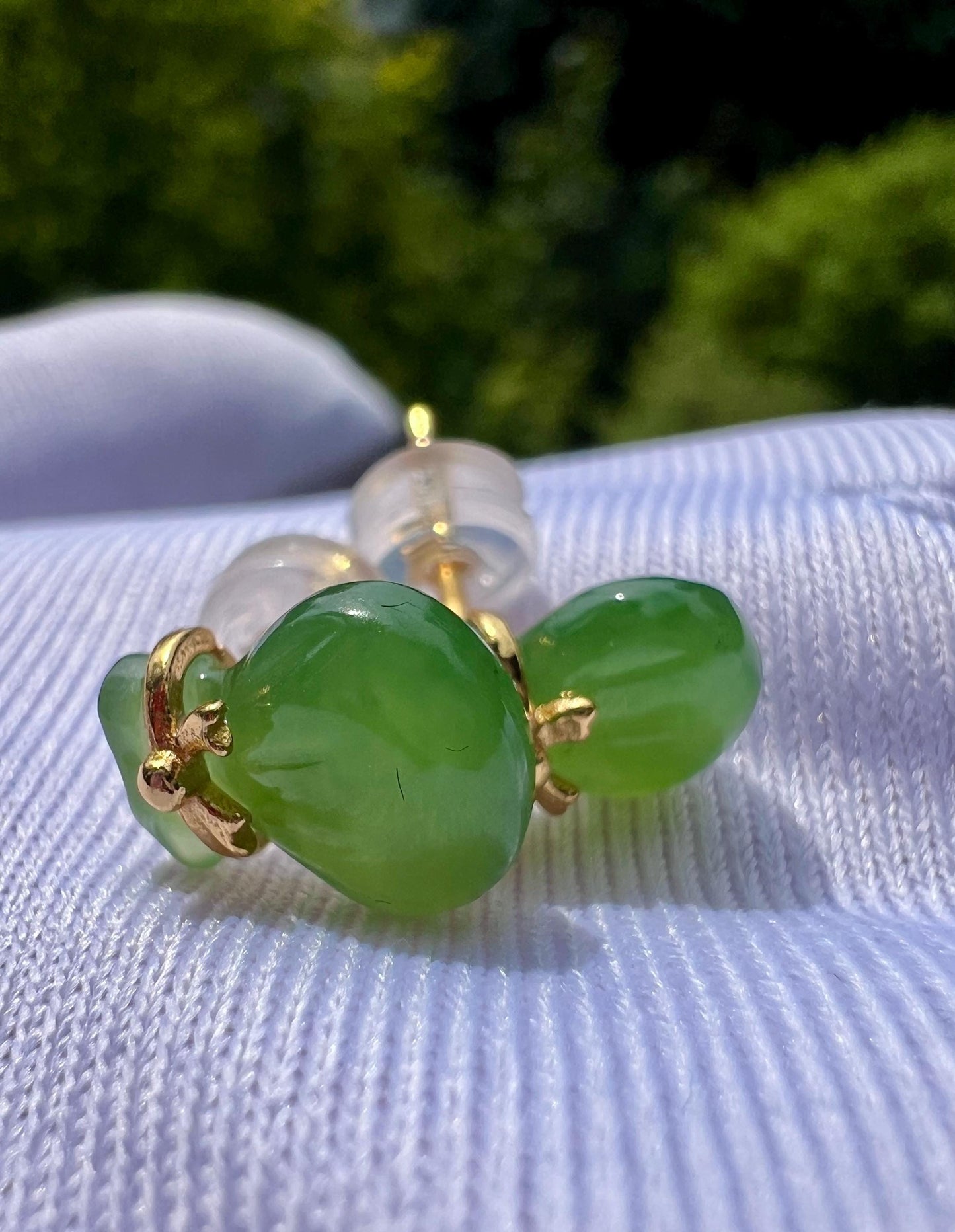 Certified natural nephrite green jade/green nephrite purse shaped/lucky bag earrings/S925 stud earrings 天然软玉 碧玉福袋耳环 纯银耳钉#3586 果阳绿