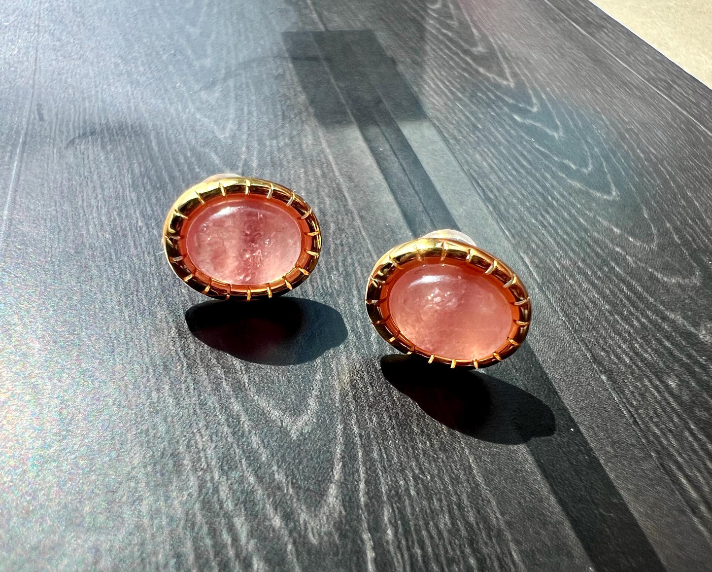 Certified natural Rhodochrosite earrings/icy oval shaped Rhodochrosite/ sterling silver stud earrings/ 天然 冰种红纹石蛋面 耳环/耳钉 纯银#1039 冰透嫩粉红