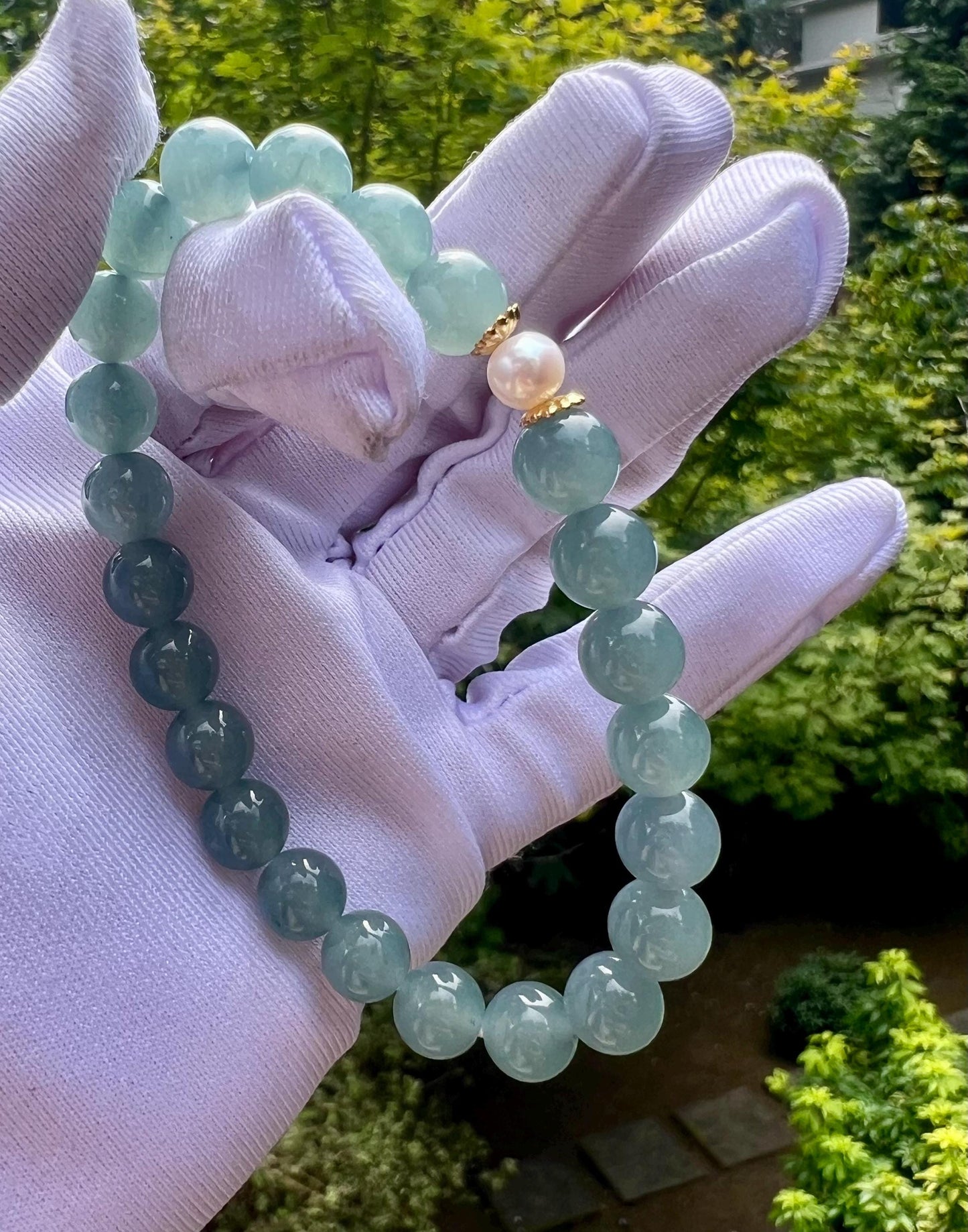 7.8mm Certified natural untreated Grade A Jade bracelet/Guatemala Jadeite bracelet/icy blue Jadiete 天然精品无优化冰种蓝水翡翠手串 起胶起莹光#0176 晴水蓝