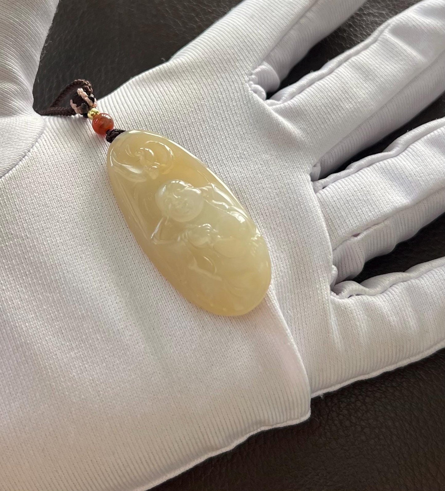 Certified natural jade/ brown white nephrite carved Maitreya Buddha pendant necklace/ 天然软玉 糖白玉笑佛 弥勒佛吊坠 #0319 浅黄金糖/奶糖色 细度佳