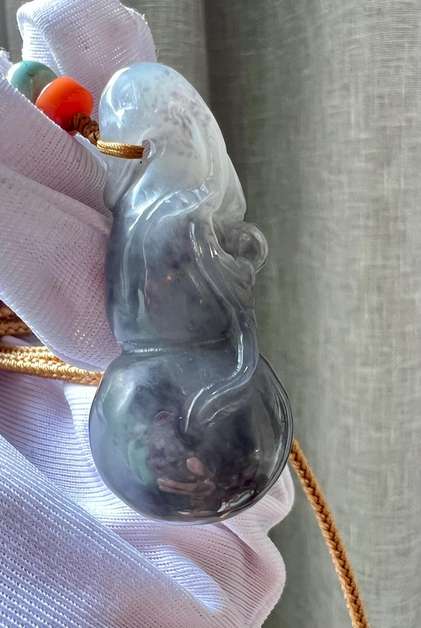 Certified natural nephrite gourd pendant /purple white nephrite/carving gourd pendant/ necklace 天然软玉 紫白青花葫芦吊坠 紫白半山水#7308