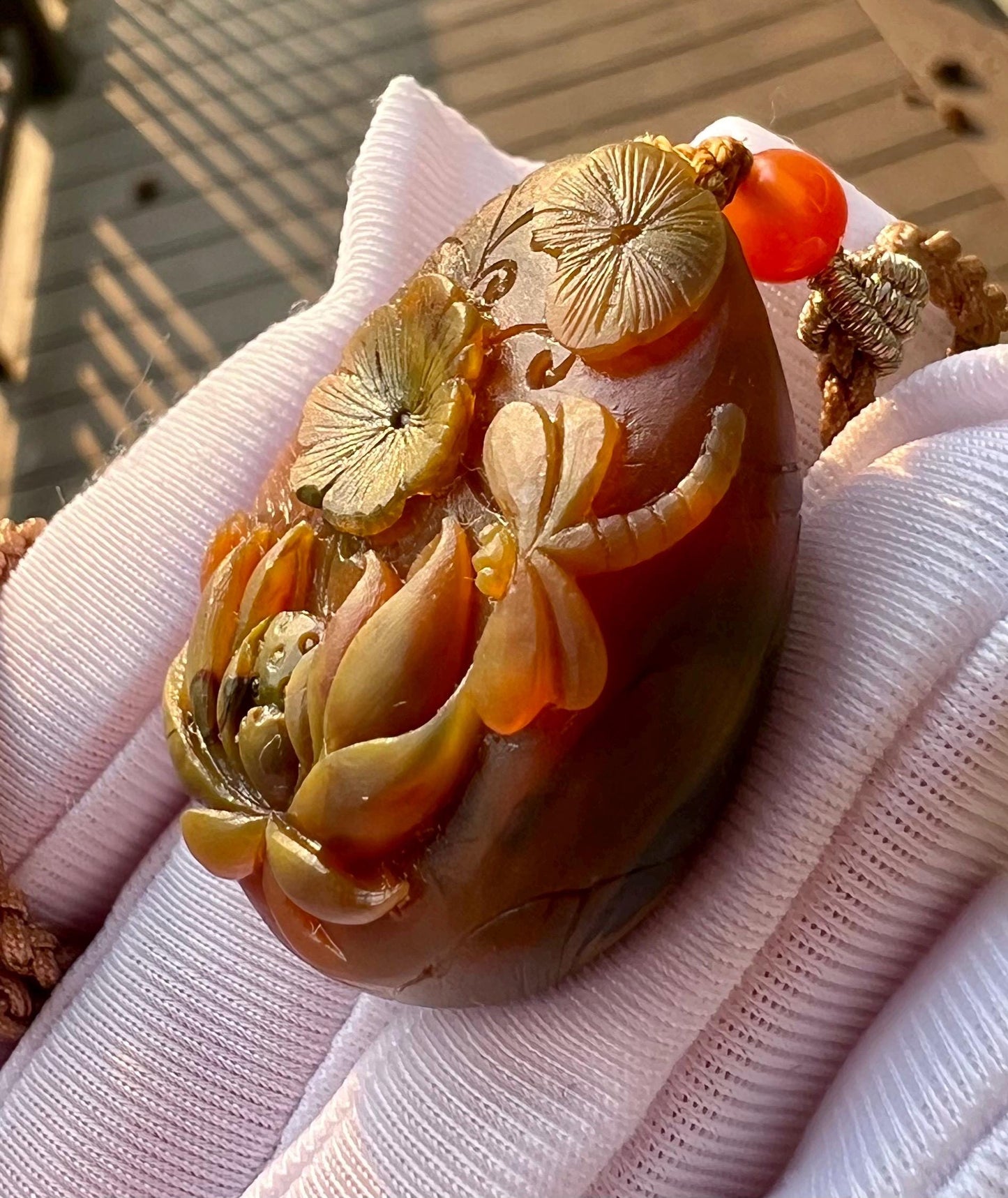 Certified natural Nanhong agate Carved lotus dragonfly Pendant necklace, Patina Southern Red Agate Pendant天然精品 川料包浆南红 手工雕刻 蜻蜓戏莲花吊坠 项链 #7339