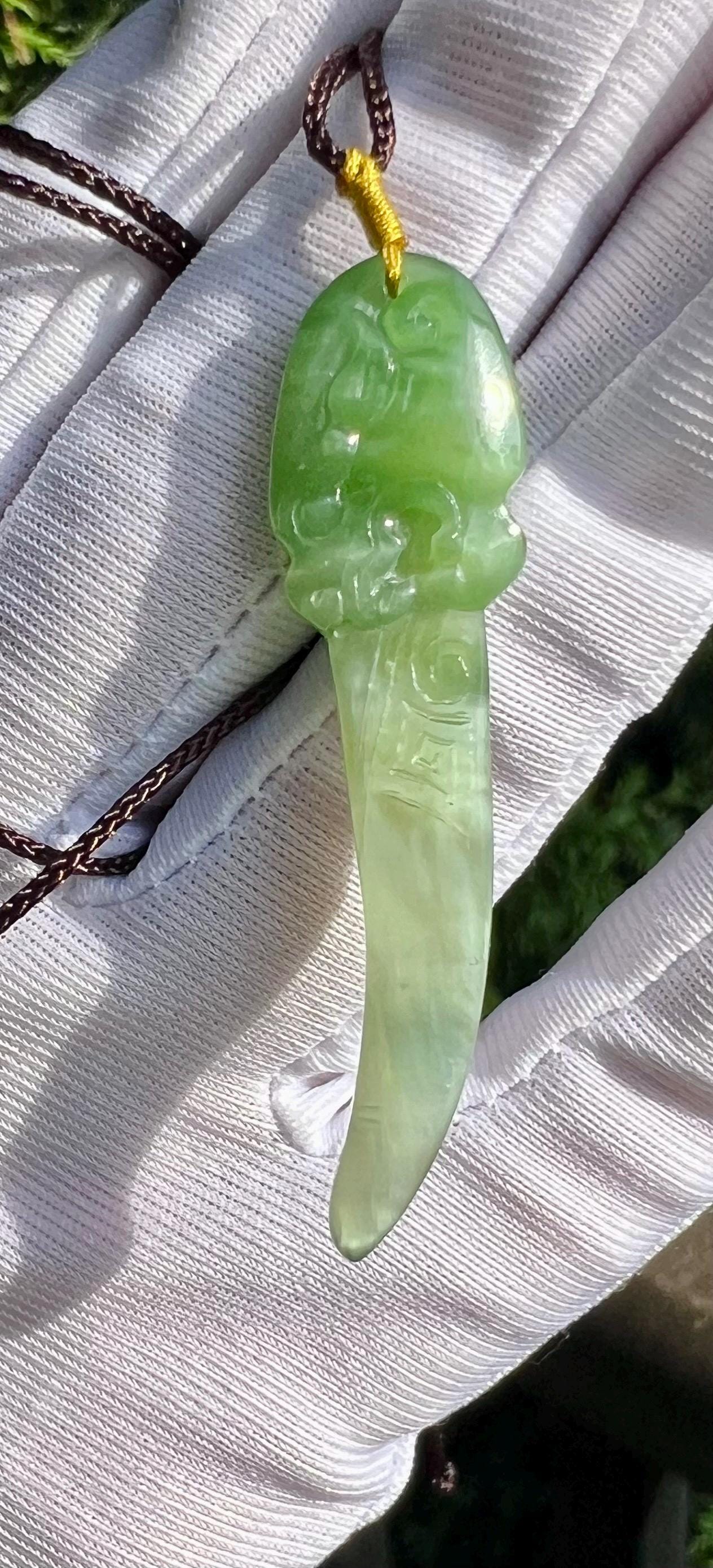 Certified natural nephrite green jade/chatoyant green nephrite Dragon Sword pendant necklace 天然软玉 碧玉 冰绿猫眼 睚眦宝刀 吊坠项链#0289