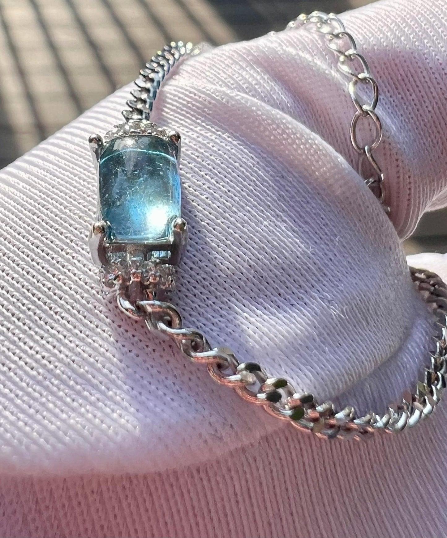 Certified natural aquamarine/oval shaped aquamarine inlaid S925 bracelet //icy blue 天然 海蓝宝蛋面镶嵌纯银手链 #1948 净体冰川蓝