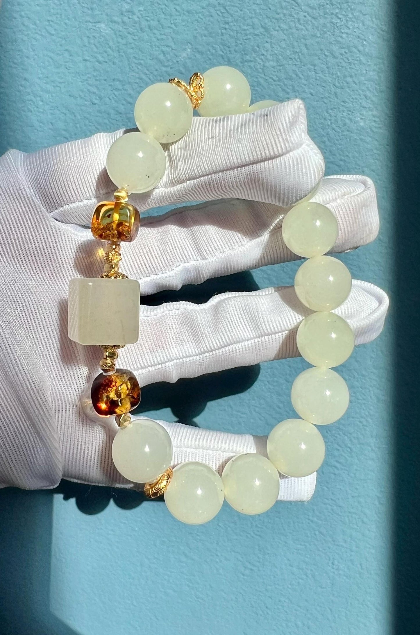Certified natural jade/Light honey color nephrite Bracelet/天然软玉手串 浅蜜色/搭配肉粉色软玉方珠 #6339