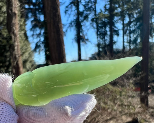 Certified natural nephrite green jade/Siberian bluish green nephrite carved pepper pendant necklace 天然俄料碧玉 粉青辣椒 吊坠 项链#1427 绿调粉青起莹光