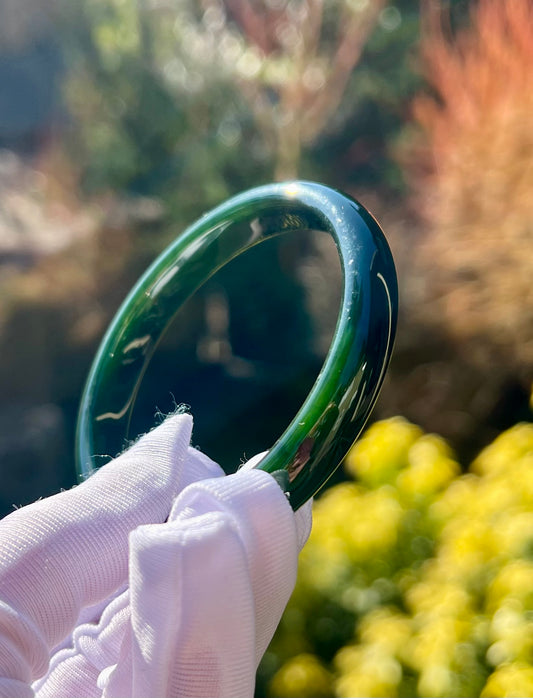 56mm Certified Natural nephrite green jade Siberian  green nephrite Bangle/spinach green  天然 俄料碧玉  正圈手镯 细条平安镯 菠菜绿#4893