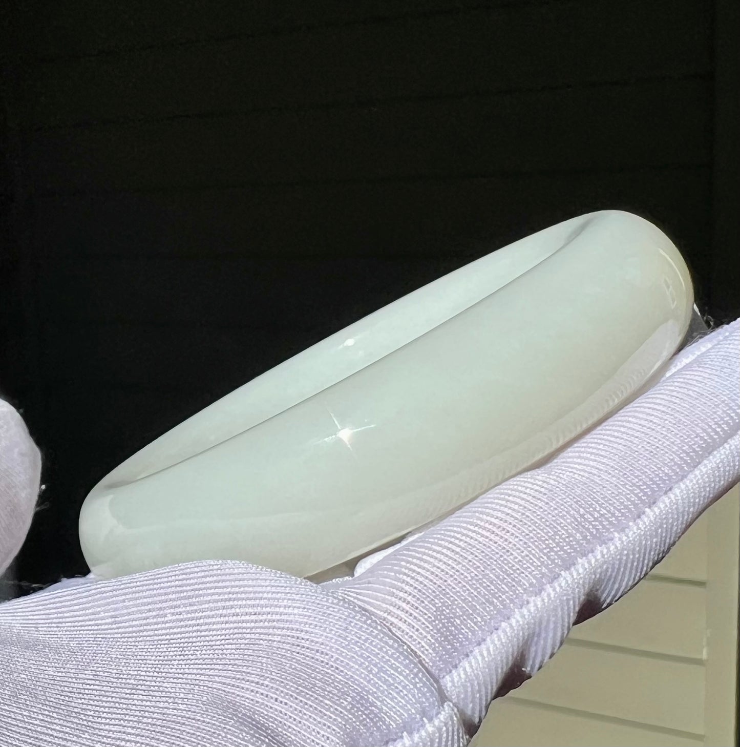 56.5mm Certified natural jade/Siberian white nephrite bangle/bracelet/天然 俄料白玉手镯 正圈手镯 平安镯#2110