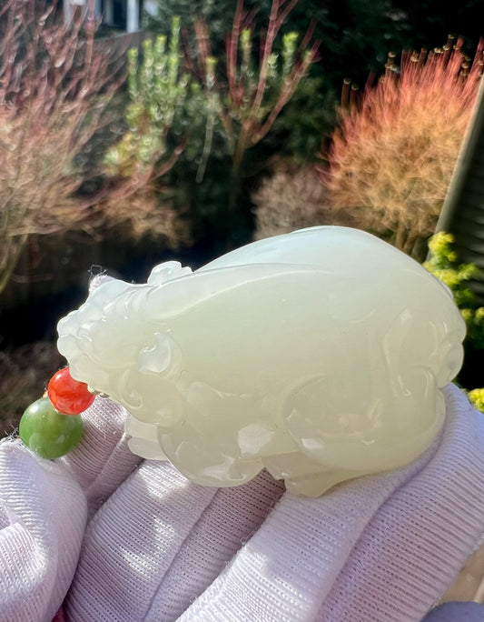 Certified natural jade/Siberian white nephrite carved Pixiu pendant necklace/hand braided lanyard天然精品 老矿俄料白玉 雕刻 貔貅吊坠 #0612 细糯油白
