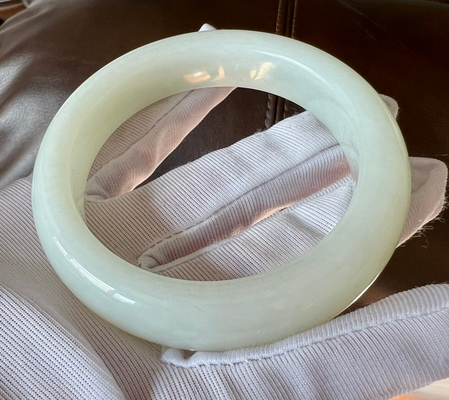 56.5mm Certified natural jade/Siberian white nephrite bangle/bracelet/天然 俄料白玉手镯 正圈手镯 平安镯#2110
