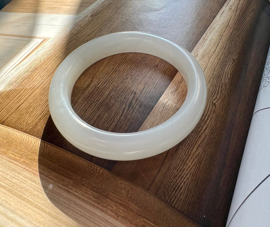 56.5mm Certified natural jade /Qinghai old mine White Nephrite bangle bracelet/天然青海老矿白玉 手镯 平安镯 润白油糯#6393