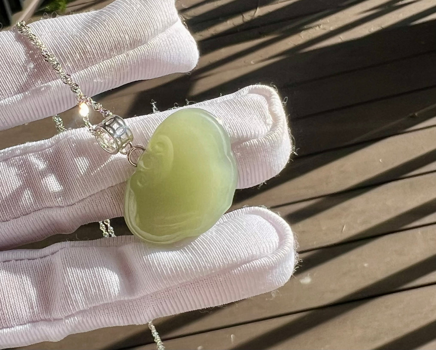 Certified natural jade Qinghai light green Qingshui nephrite Carved Auspicious Clouds Ruyi lock pendant necklace天然 青海老矿玉 晴水色如意锁吊坠#1754