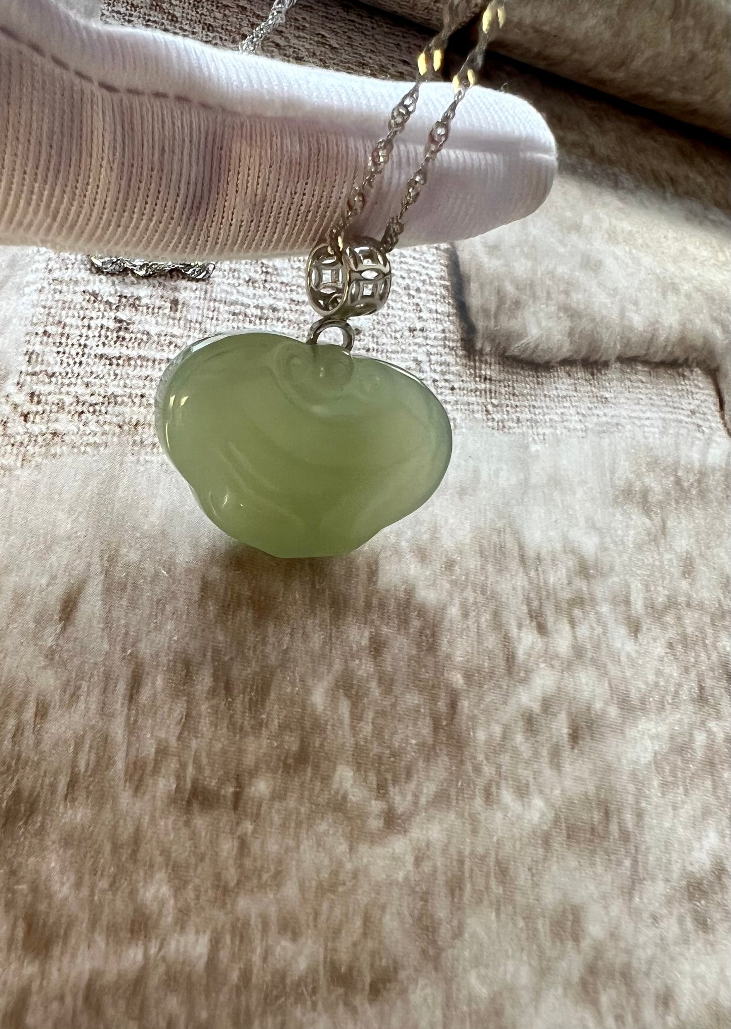 Certified natural jade Qinghai light green Qingshui nephrite Carved Auspicious Clouds Ruyi lock pendant necklace天然 青海老矿玉 晴水色如意锁吊坠#1754