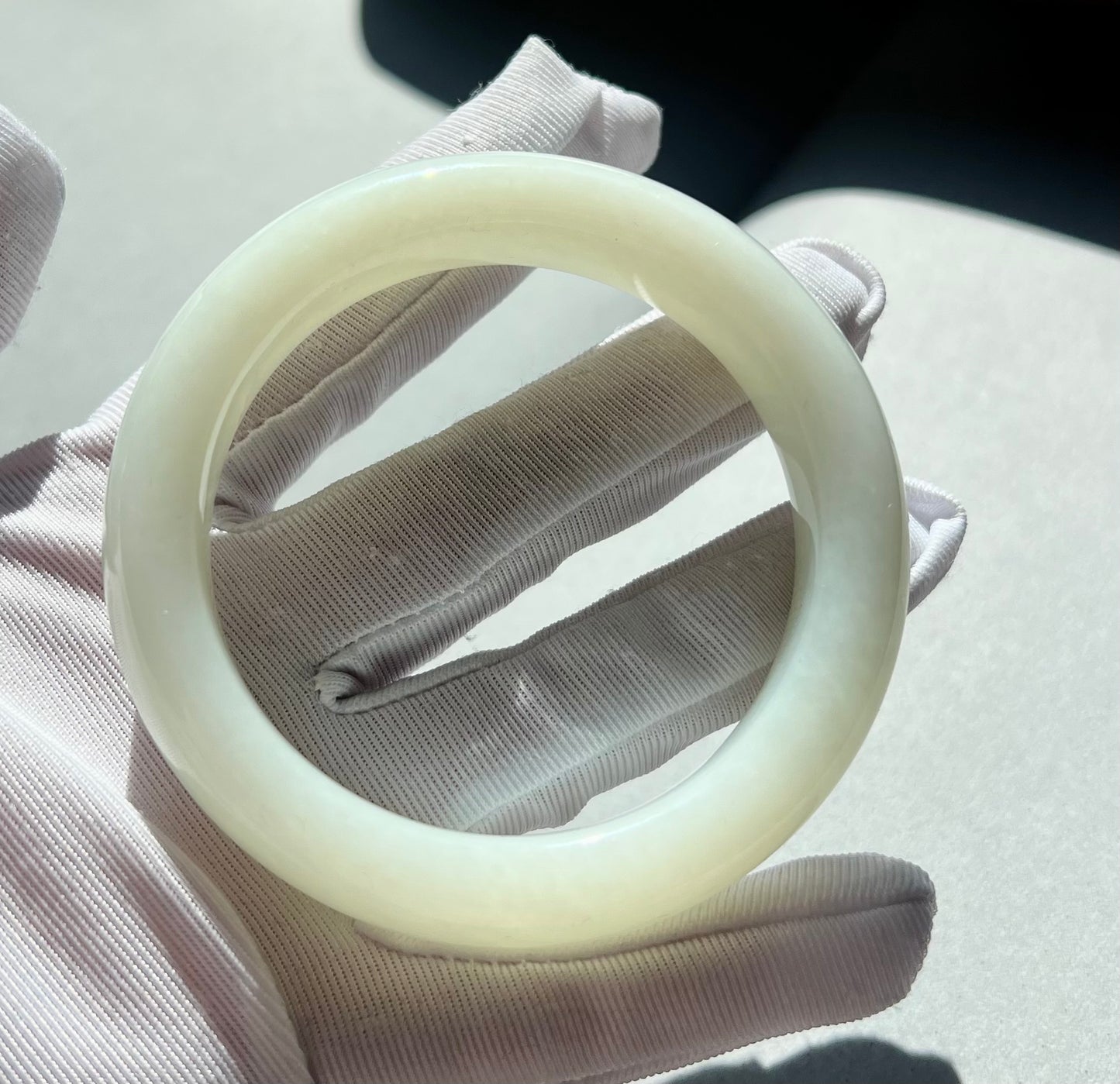 56.5mm Certified natural jade/Siberian white nephrite bangle/bracelet/天然 俄料白玉手镯 正圈手镯 平安镯#2110