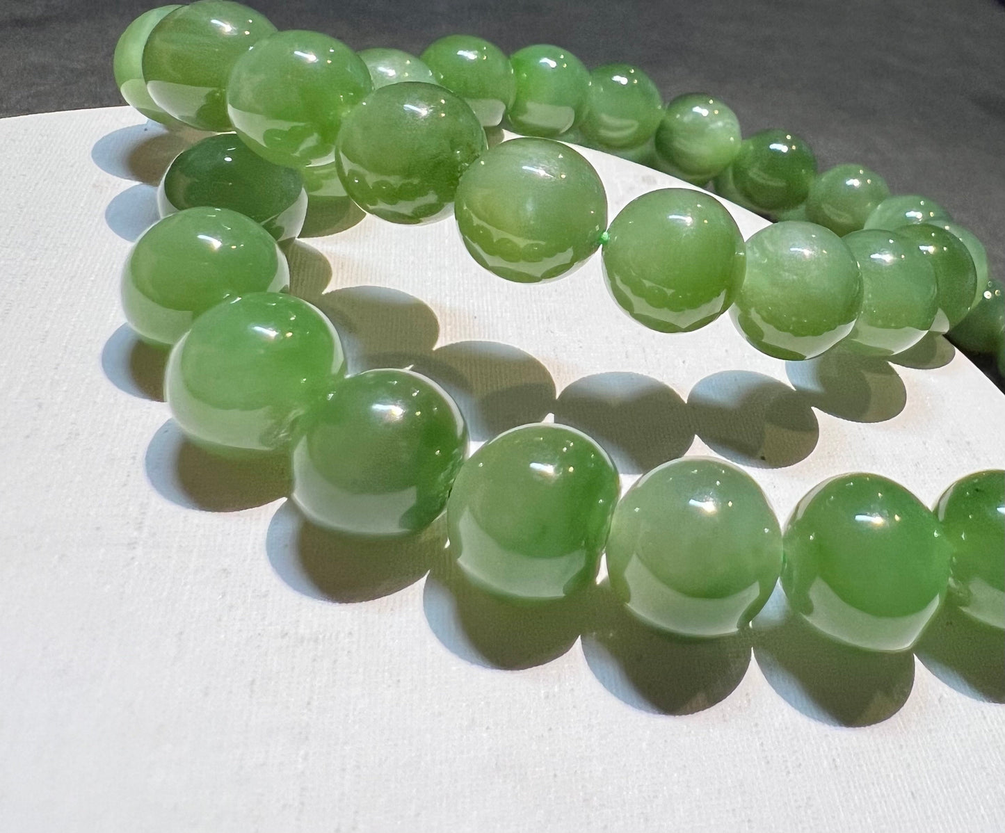 Certified 10mm Natural Siberian Green Nephrite /Jade necklace/high quality green nephrite some cat eye 天然和田玉 乌兰海碧玉项链 肉底阳绿 部分带猫眼 无黑点#3614