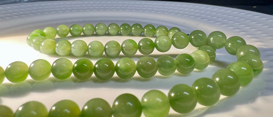 Certified Natural Siberian Green Nephrite /hetian Jade necklace/high quality chatoyant green nephrite 天然精品俄碧和田玉 嫩阳绿至粉青 碧玉项链 起荧光带猫眼 #3486