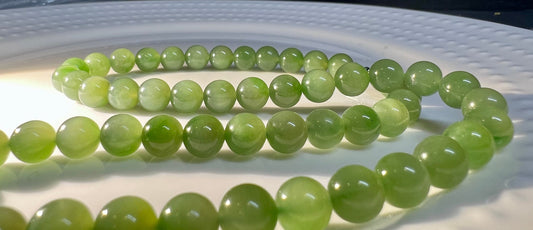 Certified Natural Siberian Green Nephrite /hetian Jade necklace / high quality chatoyant green nephrite 天然精品俄碧和田玉 粉青/绿 碧玉项链 起荧光带猫眼 #3486
