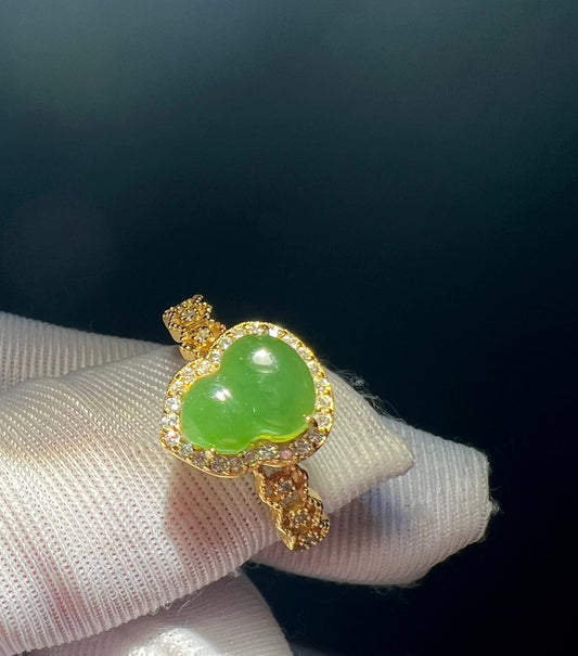 Certified Hetian jade Siberian green Nephrite ring Sterling Silver ring/ green nephrite Carved gourd ring 天然精品俄料碧玉  正阳绿葫芦起胶起荧光 纯银镶戒指/指环#0669