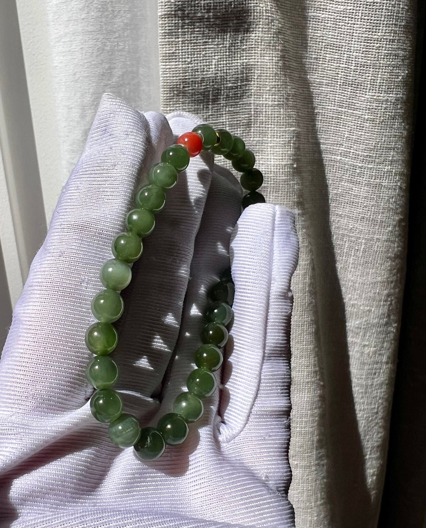 Certified Natural Siberian icy green nephrite Bracelet/chatoyant green nephrite/Hetian jade bracelet 俄料老矿碧玉手链 猫眼菠菜绿 冰底带猫眼 细腻油润#2253