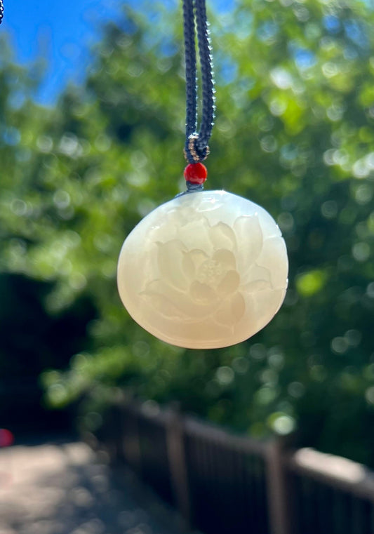 Certified Natural Hetian jade  hand Carved lotus safety pendant /lotus root pink nephrite pendant necklace天然精品和田玉青海 冰藕粉 雕刻荷花吊坠 无事牌#4367 粉白双色
