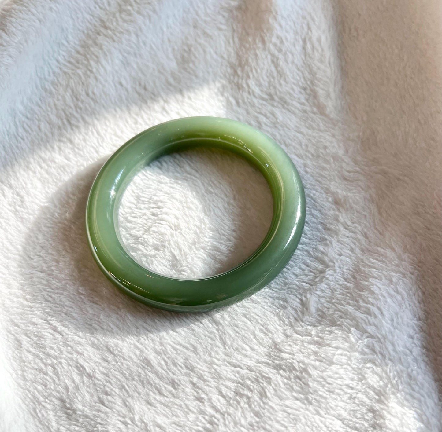 55.5mm Certified Natural hetian jade Siberian  green nephrite Bangle/greenish blue bangle传承藏品 老俄料碧玉 胖圆条手镯 粉青鸭蛋青#7274 无结构夹层料