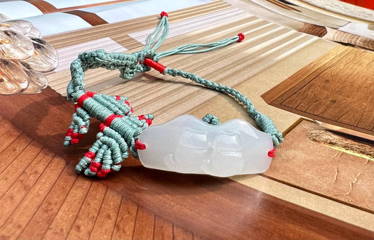 Certified Natural hetian jade/Qinghai icy white nephrite carved kittens/Hand braided bracelet/ 天然和田玉 青海老矿白玉雕刻两只小猫手牌 高冰白#1542