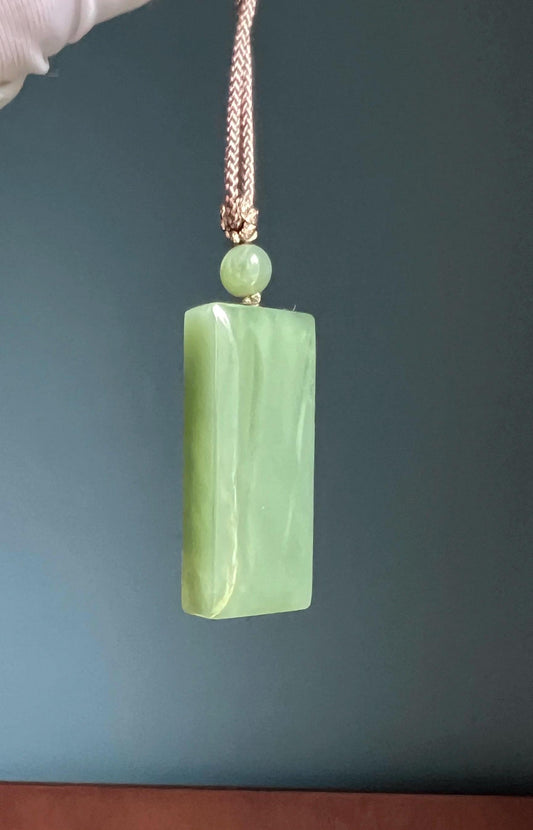 Certified natural hetian jade/Siberian green nephrite rectangle safety pendant necklace/chatoyant nephrite天然精品和田玉 俄料碧玉 冰底粉青无事牌 猫眼碧玉吊坠#3228