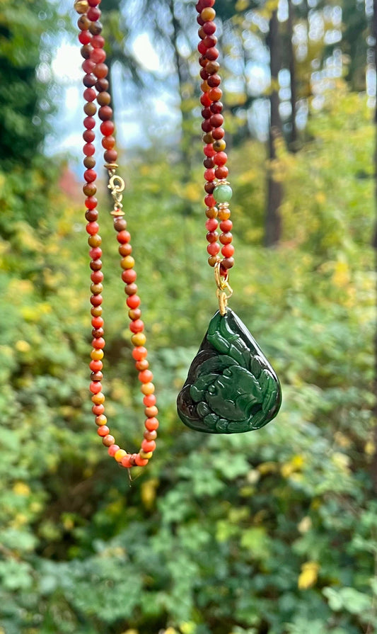 Certified natural hetian jade/Siberian green nephrite carved Crab pendant/Sichuan Patina Nanhong necklace天然和田玉 俄料碧玉 随形雕刻八方来财吊坠/包浆南红项链 #3968