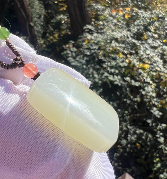 Certified natural hetian jade Siberian brown white nephrite rectangle pendant /safety pendant necklace 天然精品和田玉 俄料糖白玉无事牌 吊坠 项链#1395油润细糯