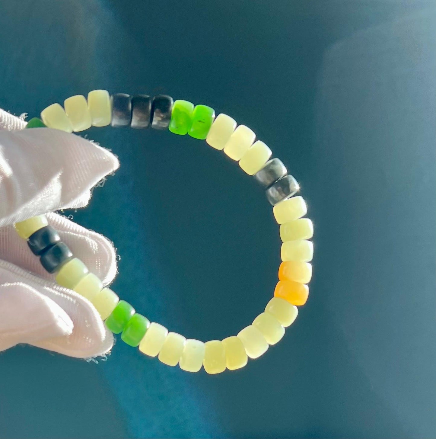 Certified Natural Hetian jade/multi color nephrite bracelet/straight cut thin beads天然精品和田玉多宝手串 #2631 直切隔片珠（碧玉糖玉青花青白玉）