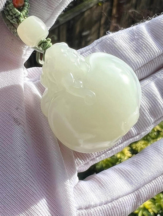 Certified natural hetian jade/ Siberian white nephrite carved dragon turtle pendant/ necklace天然精品和田玉 老俄料白玉 手工雕刻龙龟吊坠 #0800 细油熟