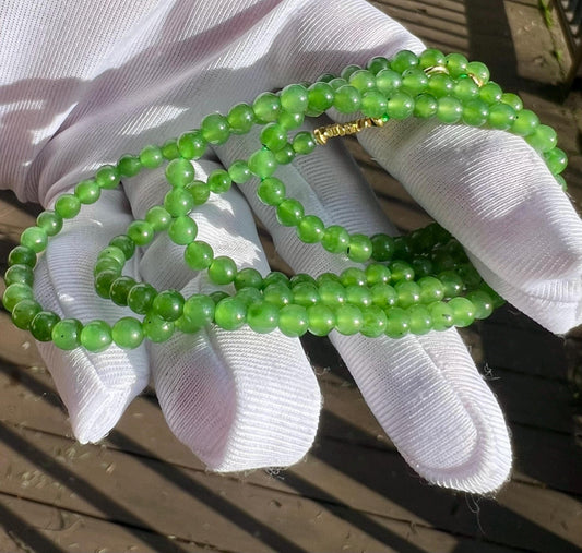 4mm Certified natural hetian jade Siberian green nephrite necklace/bright green color  天然和田玉 俄料碧玉项链  阳绿起莹光 #2392