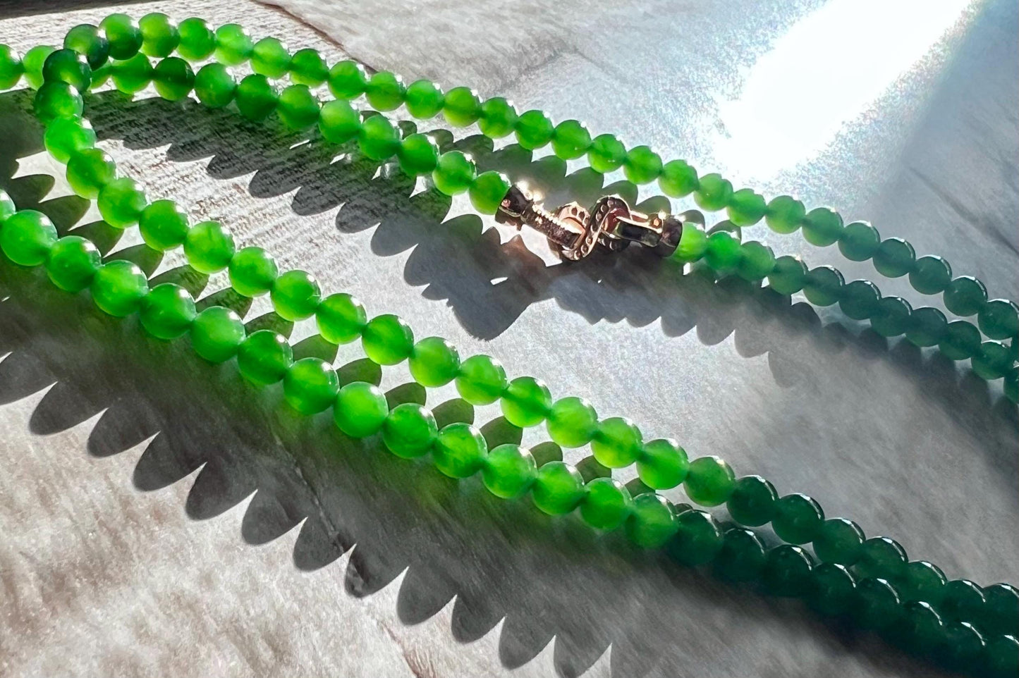 4.5mm Certified natural Hetian jade Siberian green nephrite necklace/bracelet/High chroma green nephrite/天然精品和田玉 俄料碧玉项链 小米珠#3466 高色辣阳绿