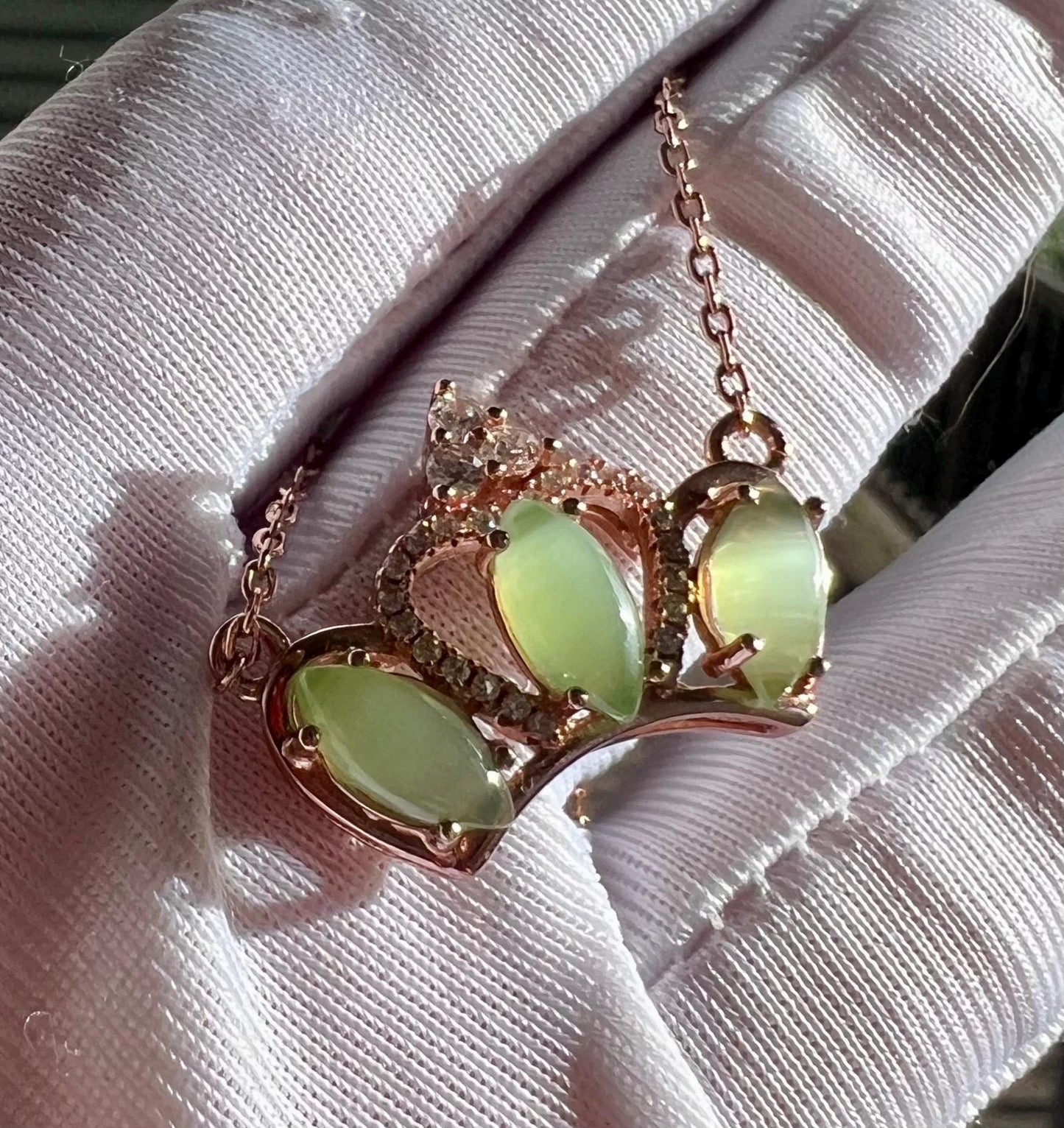 Certified natural  hetian jade Siberian chatoyant green nephrite Pendant, Sterling Silver necklace天然和田玉 俄料碧玉 猫眼果绿 银镶吊坠 项链#0044
