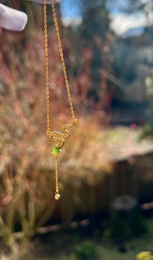 Certified natural nephrite green jade/ sterling silver snake shaped necklace 天然软玉 碧玉果阳绿  镶嵌 项链 蛇形纯银 项链 #0395