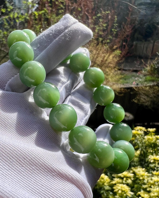 12mm Certified natural nephrite green jade/vivid chatoyant green nephrite Bracelet天然精品软玉 碧玉手串 夹层料碧玉 粉青猫眼#1810 细糯油