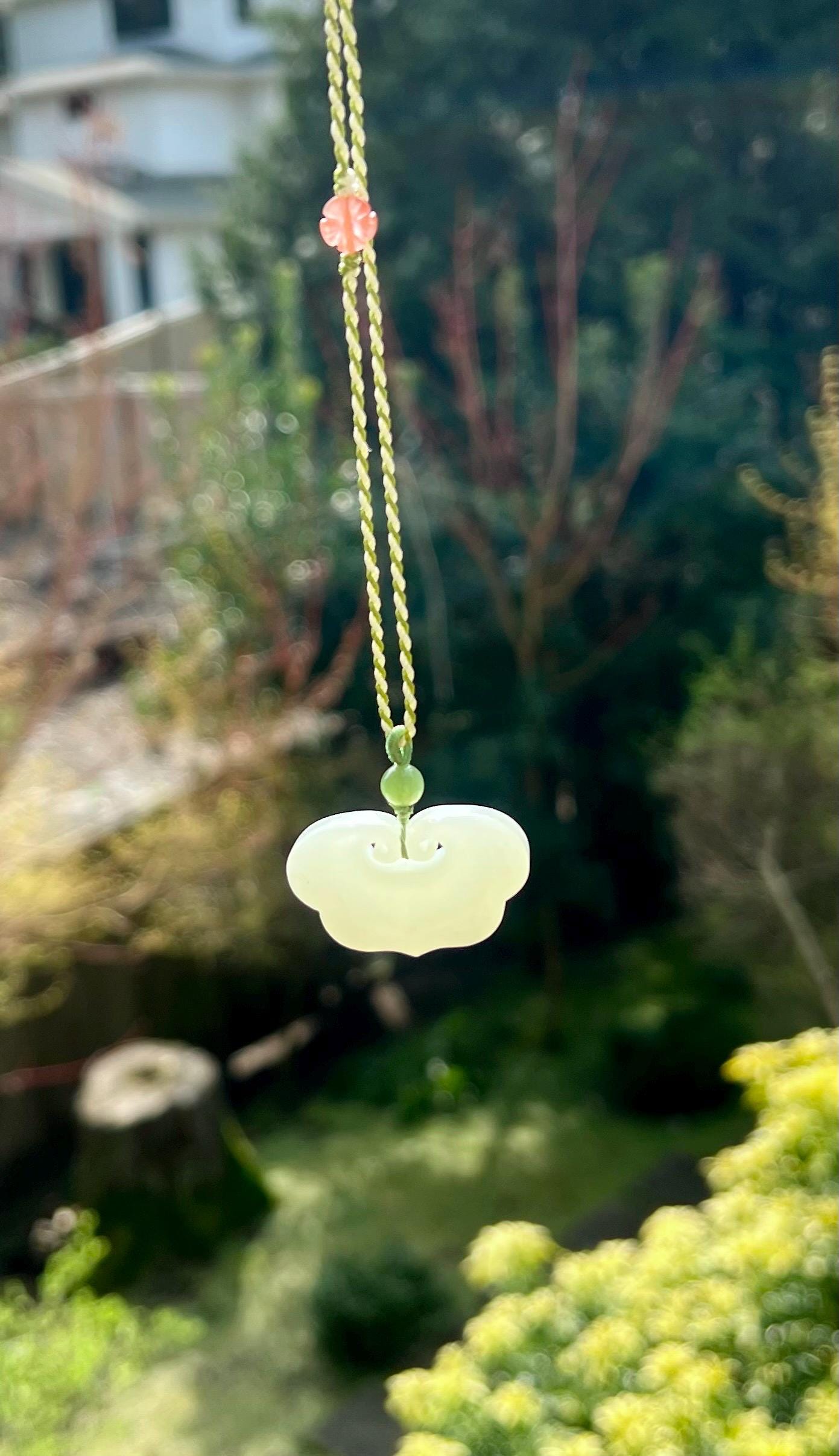 Certified natural jade/ white nephrite Carved Ruyi lock /nephrite Ruyi pendant necklace天然白玉 如意锁吊坠#0071 仿古造型