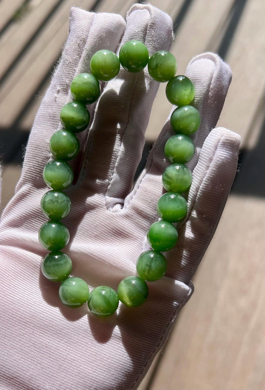 10mm Certified natural nephrite green jade/vivid chatoyant bluish green nephrite Bracelet天然软玉 碧玉手串 粉青 鲜活猫眼#4170