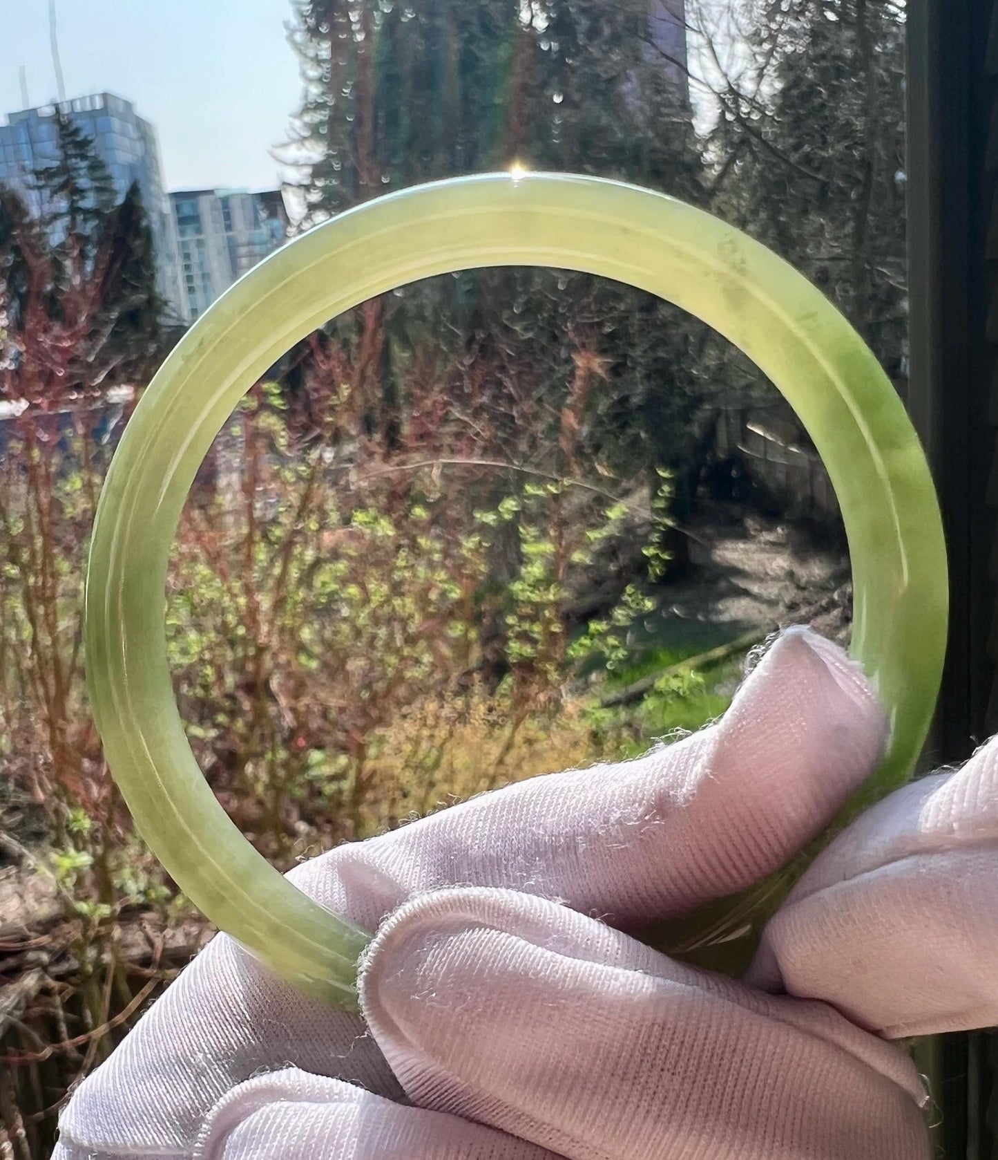 59.9mm Certified natural icy light green with emerald green nephrite Bangle 天然晴水玉带翠  细圆条手镯 美人条 冰润起莹光 #0742