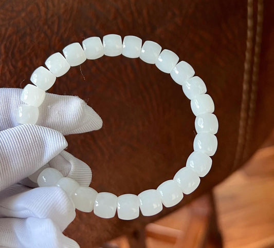 8*7mm Certified natural jade  white Nephrite bracelet/straight cut/天然老料白玉 直切老型珠手串 #3636 油糯白润