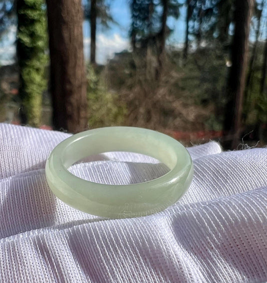 18.5mm Certified natural jade/light Greenish nephrite ring / lucky band ring 天然青白玉 指环 扳指 戒圈#2015  US size8 起冰起莹光