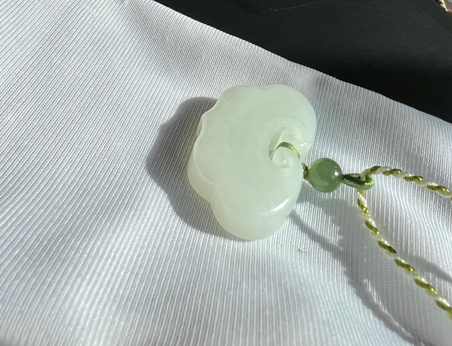 Certified natural jade/ white nephrite Carved Ruyi lock /nephrite Ruyi pendant necklace天然白玉 如意锁吊坠#0071 仿古造型