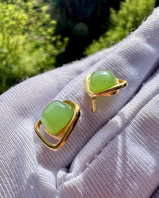 Certified natural nephrite green jade/green nephrite square shaped earrings/S925 stud earrings 天然碧玉方形耳环  纯银耳钉#0077 果阳绿起莹光