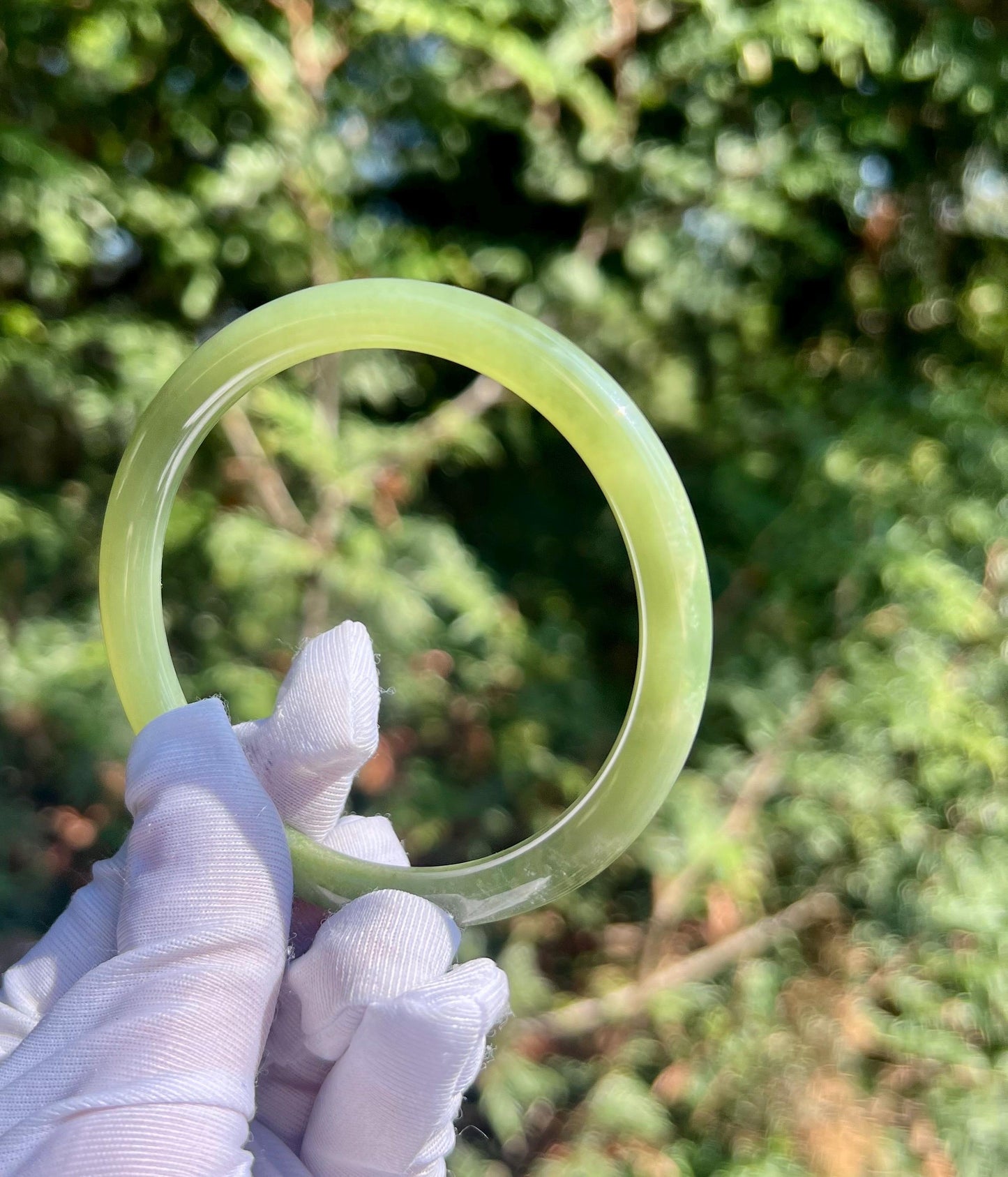 59.5mm Certified natural icy lake green with emerald green nephrite Bangle 天然软玉 湖水绿带翠  细圆条手镯 美人条 冰润起莹光 #0809