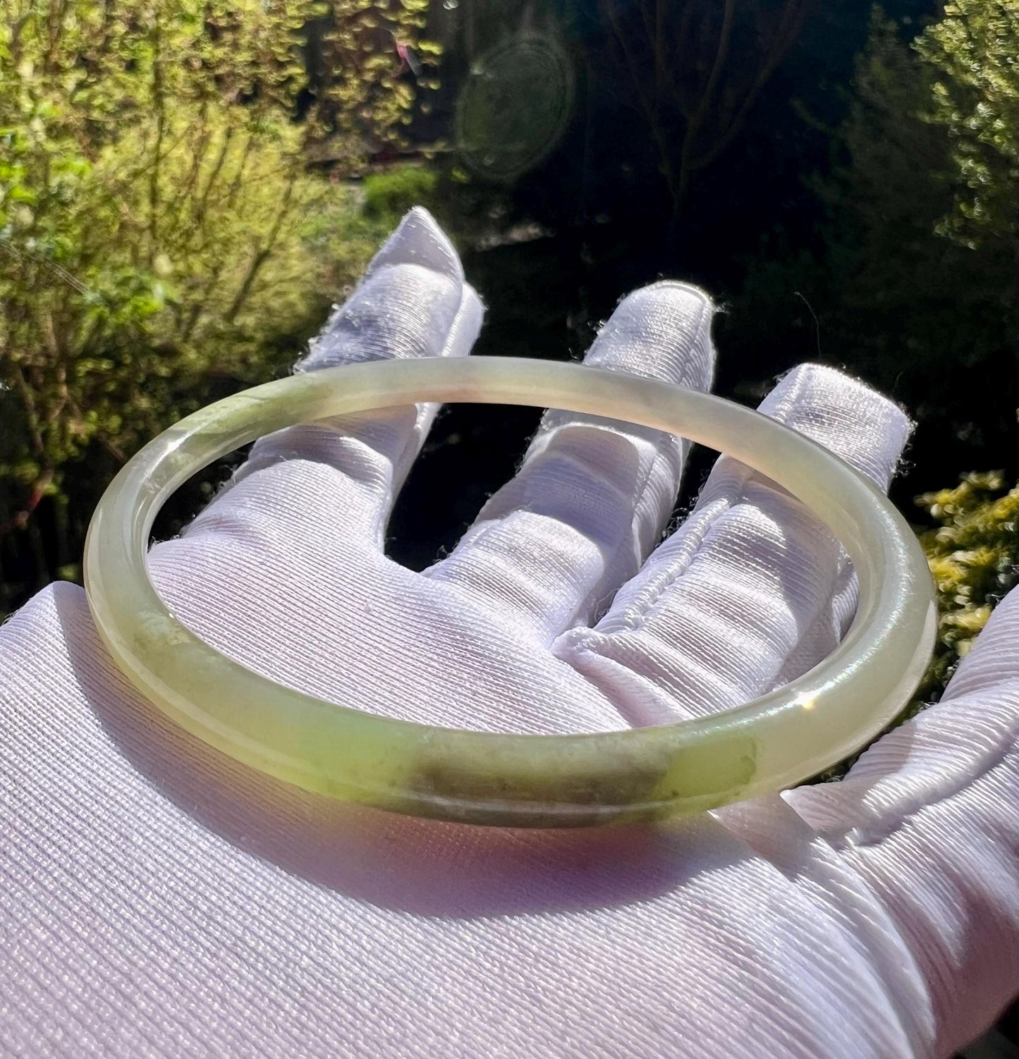 59.1mm Certified natural icy green purple white nephrite Bangle/Three color nephrite dangling bangle 天然软玉 紫翠白三色  细圆条手镯 叮当镯 #0780 起莹光