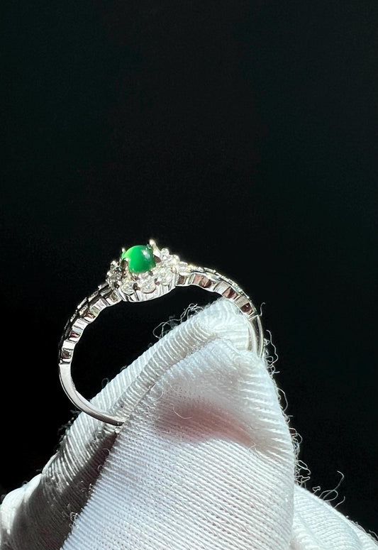 Certified natural Grade A Green Jade ring /green Jadiete inlaid ring, sterling silver天然A货翡翠 危料满绿翡翠戒指  起胶起莹光#8854
