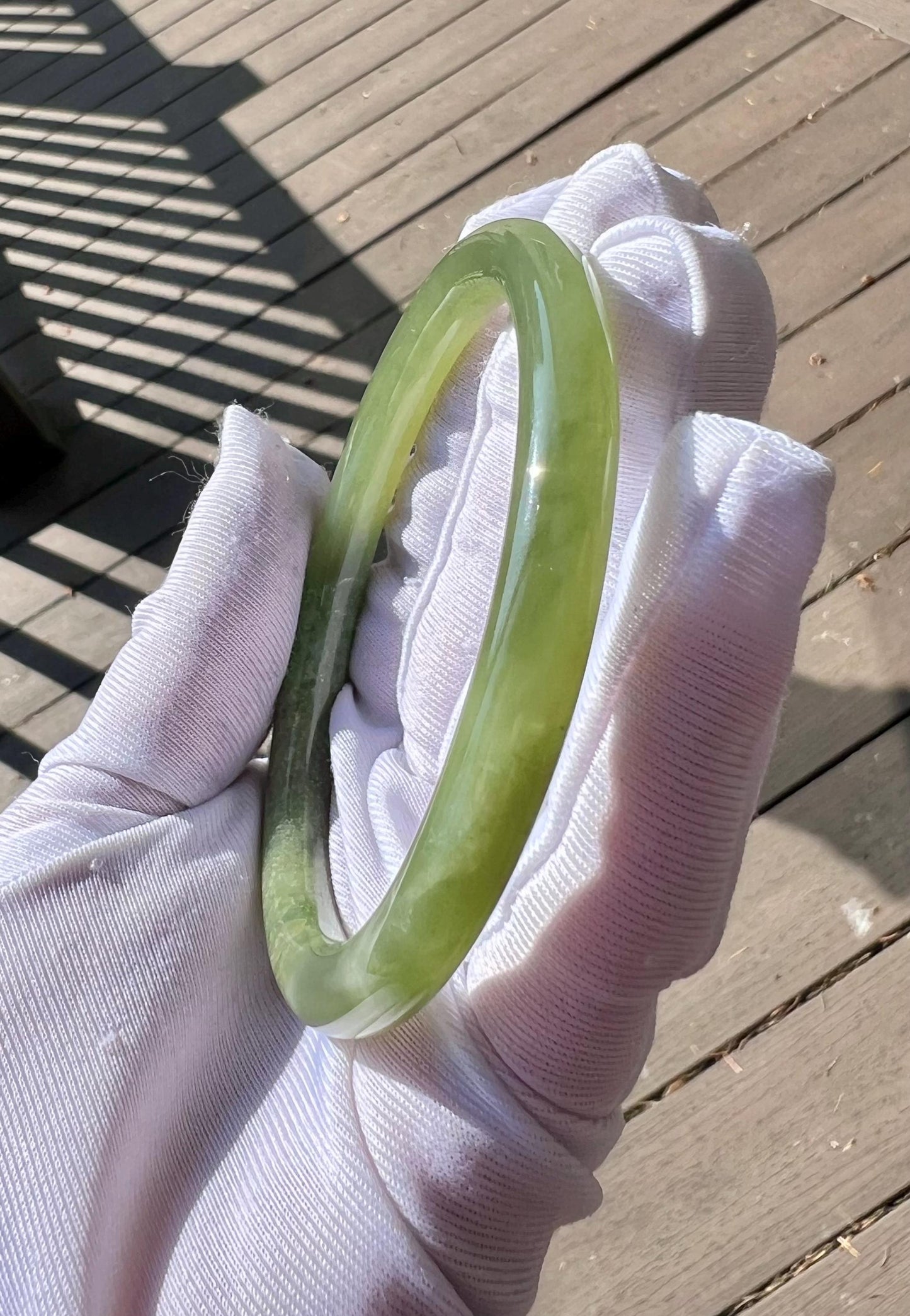 59.5mm Certified natural icy lake green with emerald green nephrite Bangle 天然软玉 湖水绿带翠  细圆条手镯 美人条 冰润起莹光 #0809