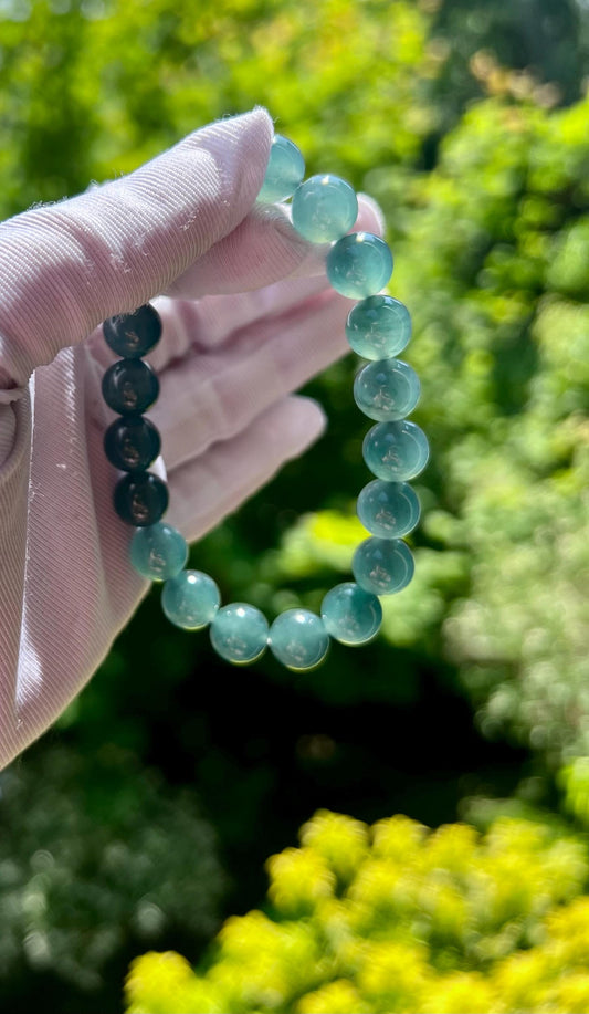 9.8mm Certified natural untreated Grade A Jade bracelet/Guatemala Jadeite bracelet/icy blue Jadiete  天然精品无优化冰种蓝水翡翠手串 刚性足 起胶起莹光#0592 湖蓝色