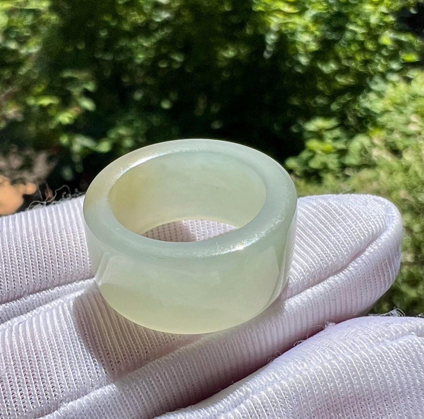 15.6mm Certified natural jade/ qiemo Brown white Nephrite ring /nephrite pinky ring 天然软玉 且末糖白糖青白玉 指环 戒指 糖玉青白玉 一口糖戒圈 尾戒#2051 US size4.5