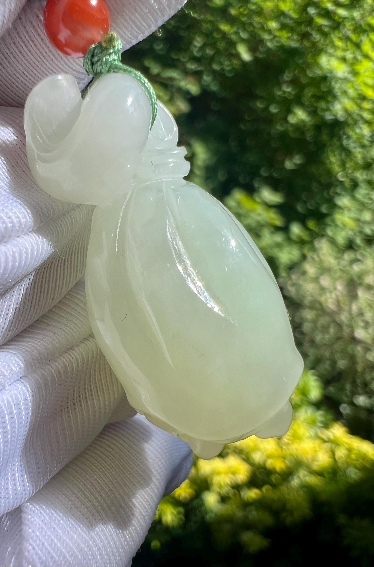 Certified natural jade/ Ruoqiang White Nephrite carved lotus seedpod pendant/greenish white/ 天然软玉 若羌白玉莲蓬 吊坠 #5918 青白色